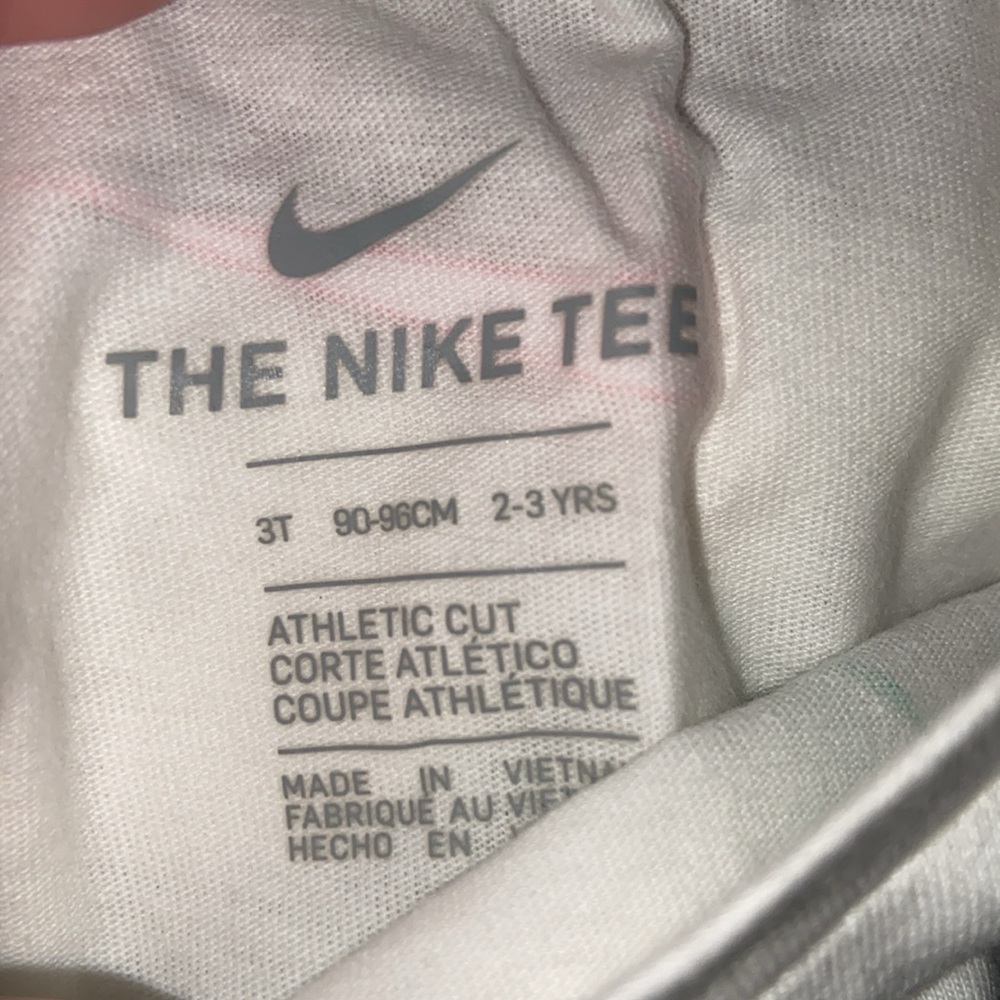 Nike Girls Kids Toddler 3T Outfit Set Shorts T Shirt Pink Green - Picture 3 of 6